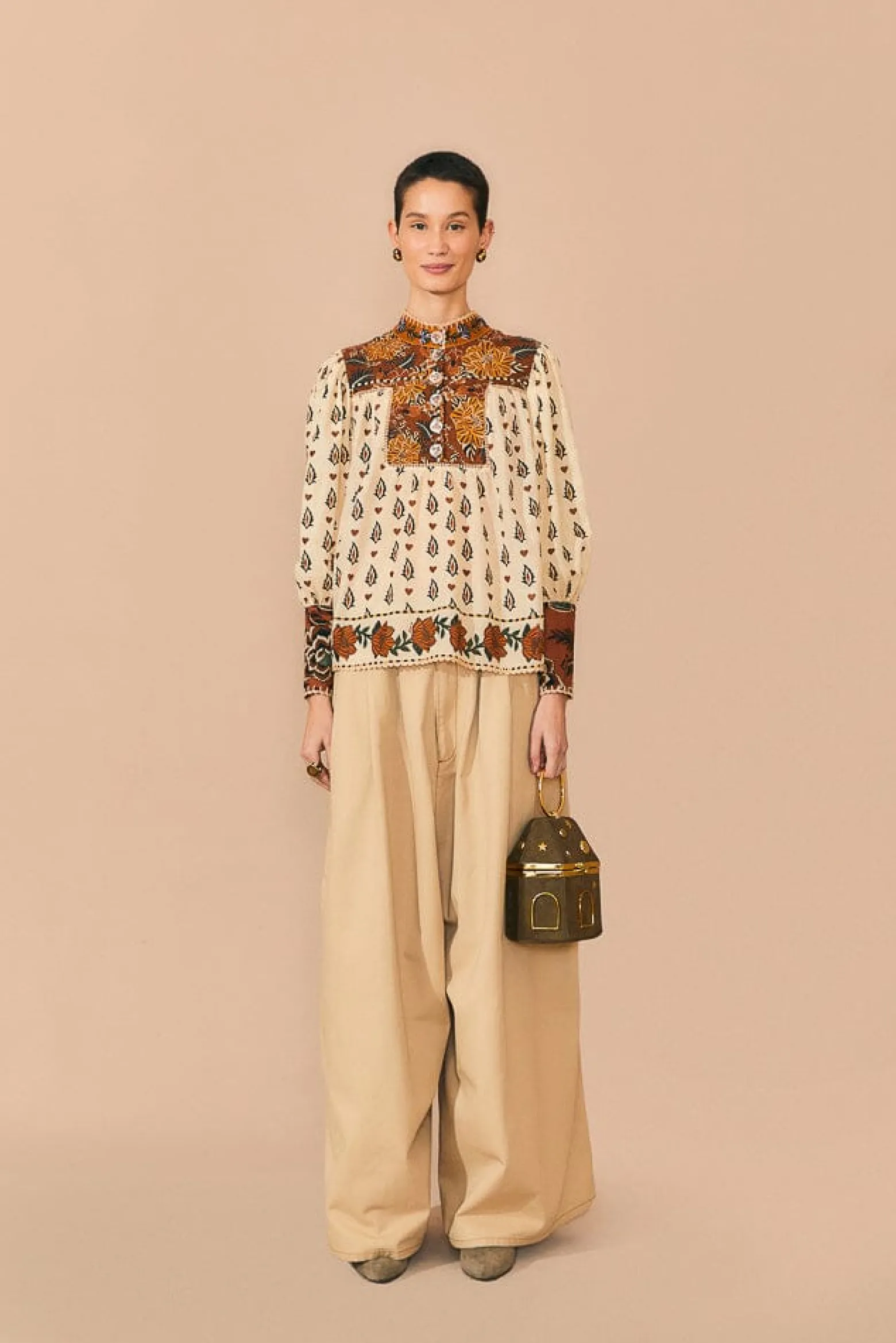 BEIGE AINIKA FLORAL LONG SLEEVE BLOUSE