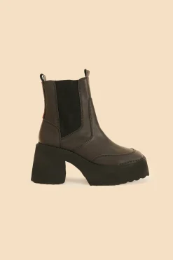  BLACK BLOCK HEEL CHELSEA BOOT