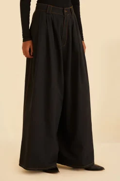  BLACK CANVAS MAXI PLEATED PANTS
