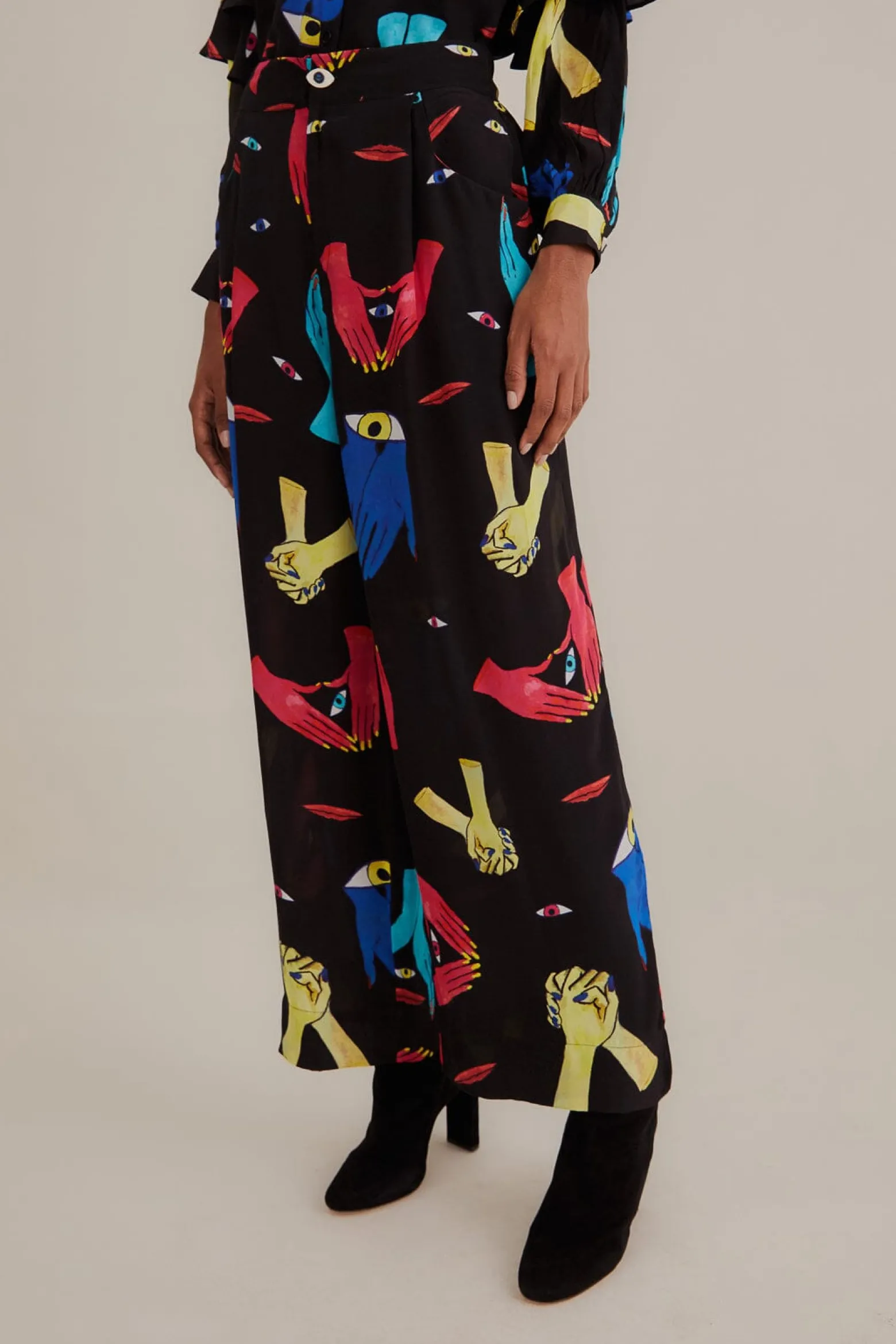 BLACK COLORFUL TOGETHER PANTS