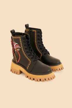 BLACK EMBROIDERED MID BOOT