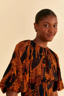 BLACK GIRAFFES PUFF SLEEVE BLOUSE