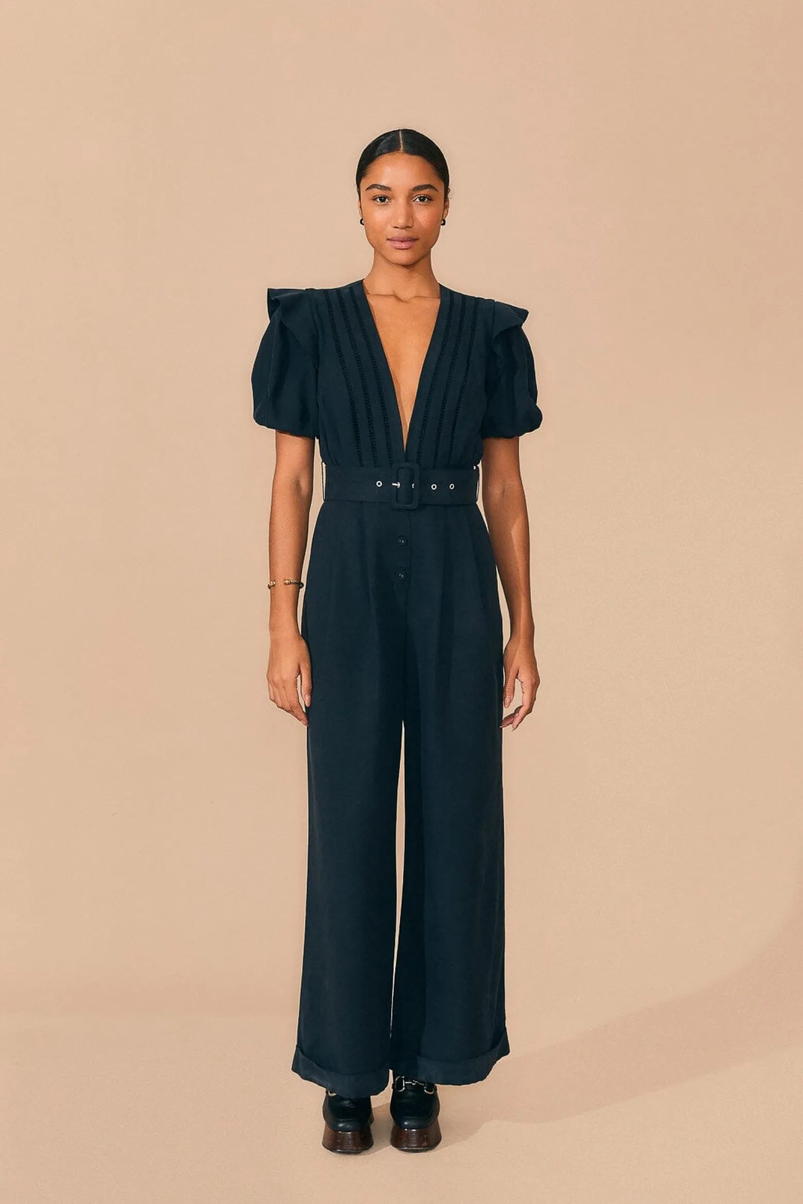 BLACK PLEATED SHORT SLEEVE JUMPSUIT