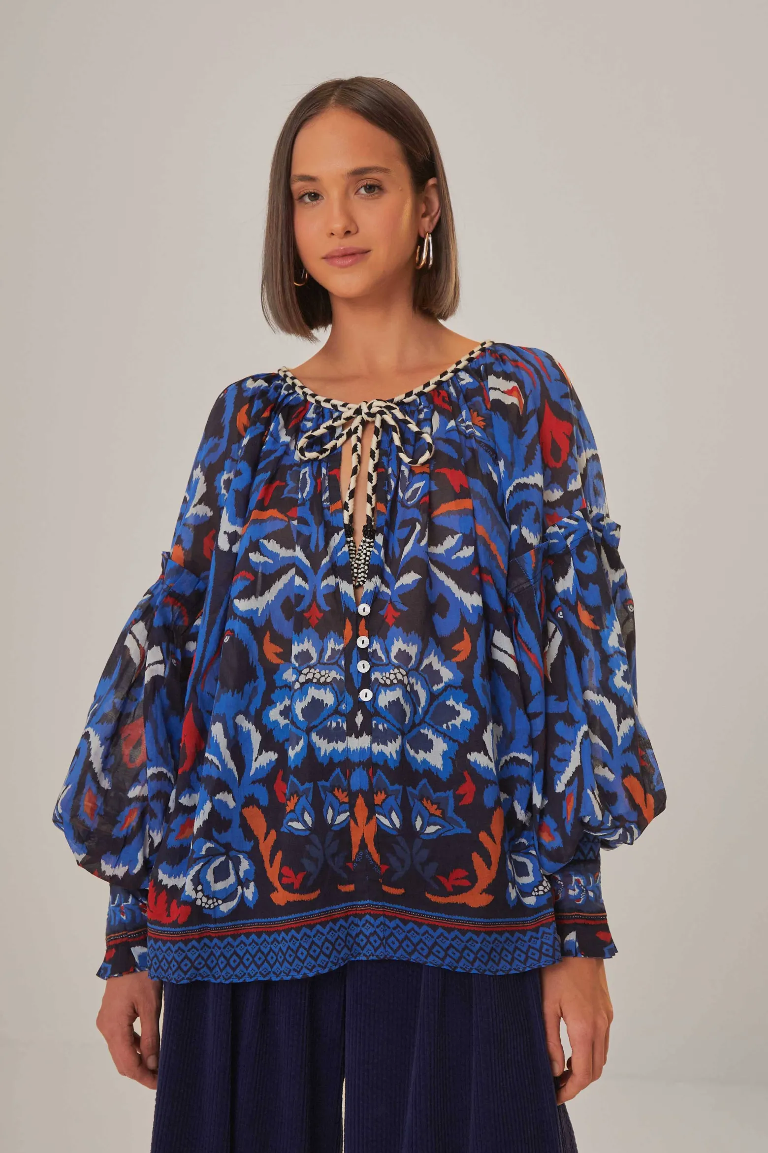 BLACK TOUCANS SCARF BLOUSE