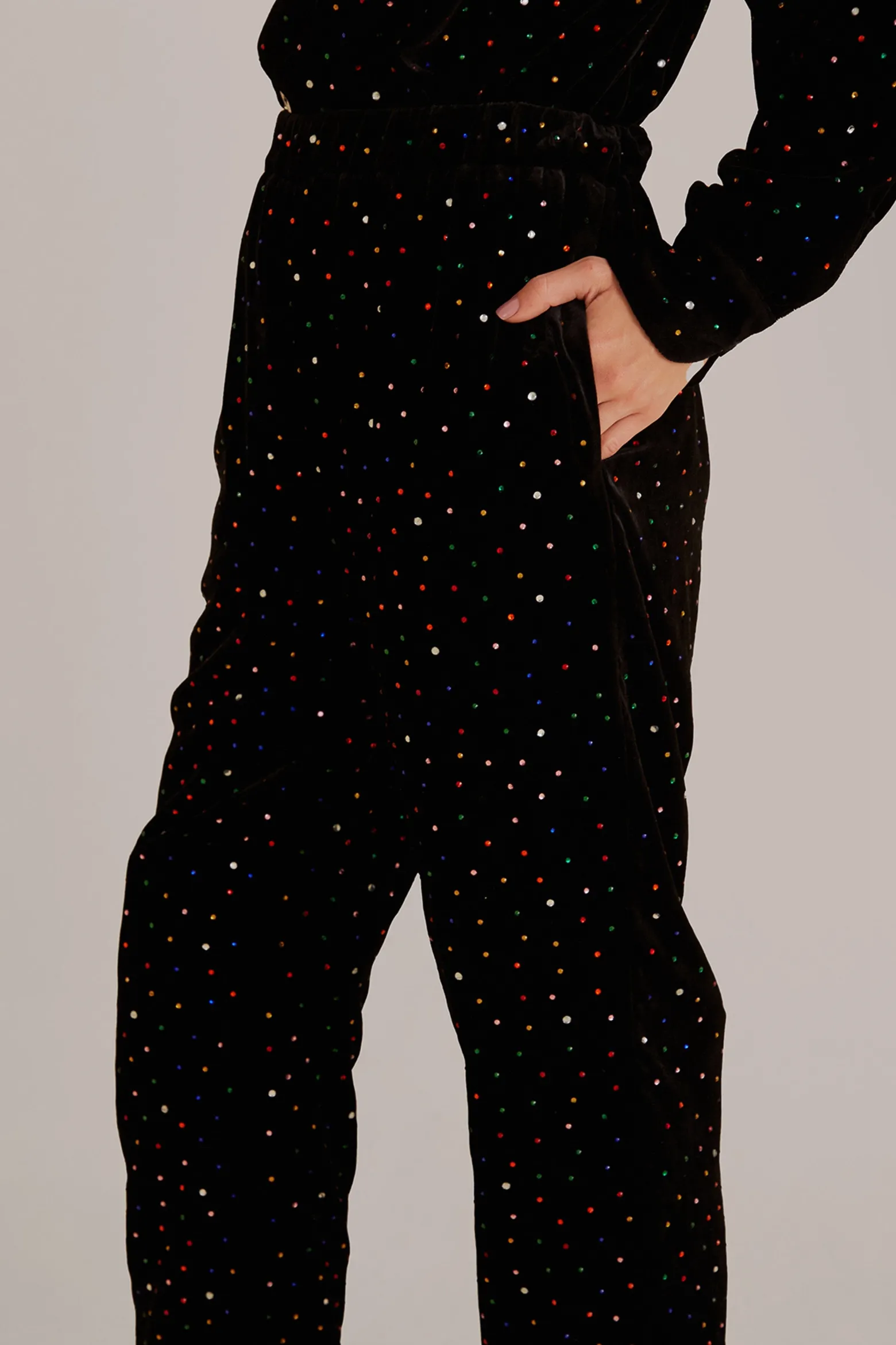 BLACK VELVET PANTS