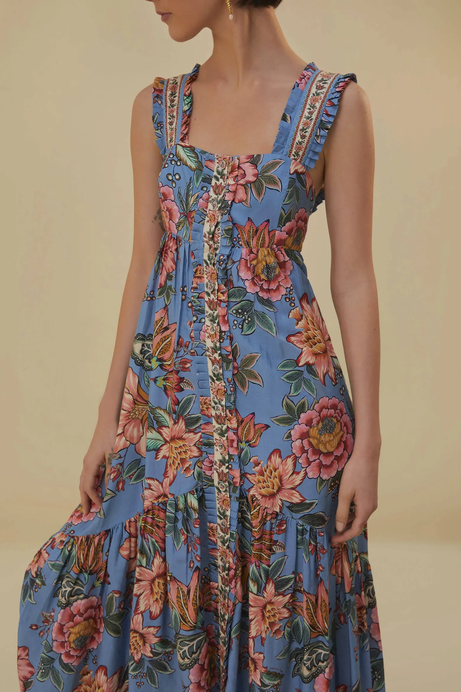 BLUE WONDERFUL BOUQUET SLEEVELESS MAXI DRESS