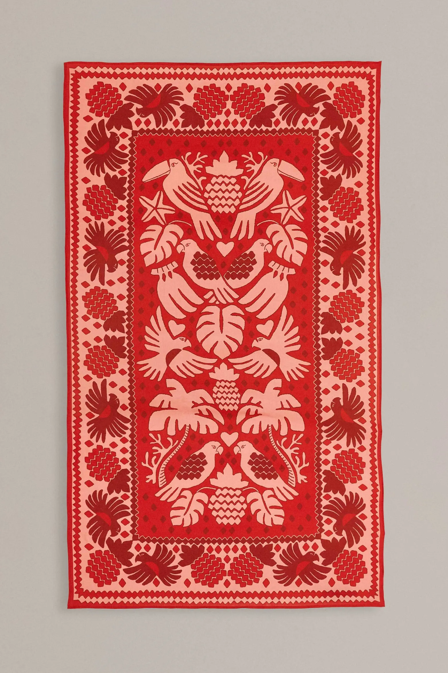 DAY AND NIGHT SCARVES GO TROPICAL TABLECLOTH