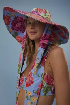  FLOWERS HAT