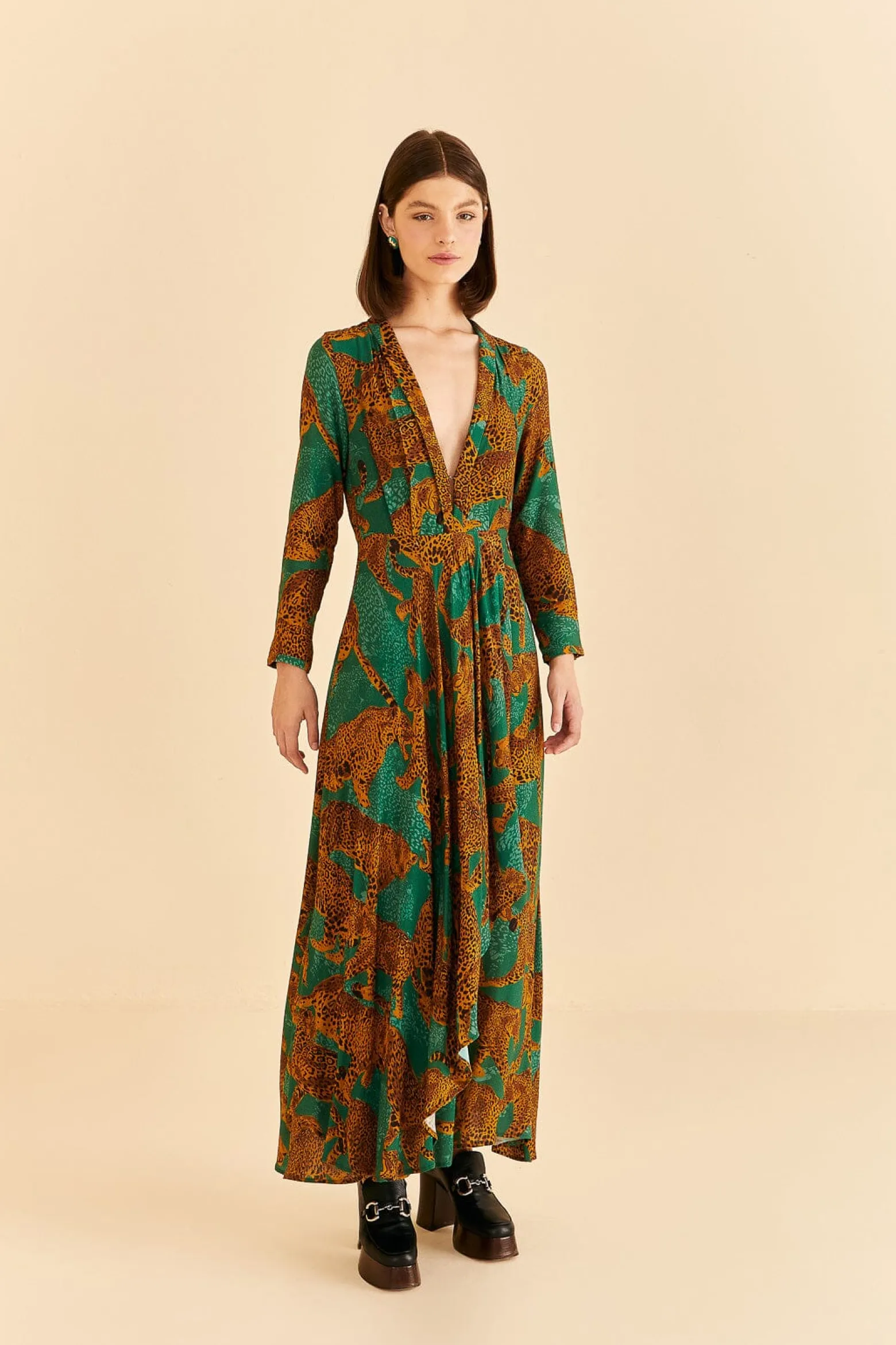 GREEN ARTSY LEOPARDS LONG SLEEVE MAXI DRESS