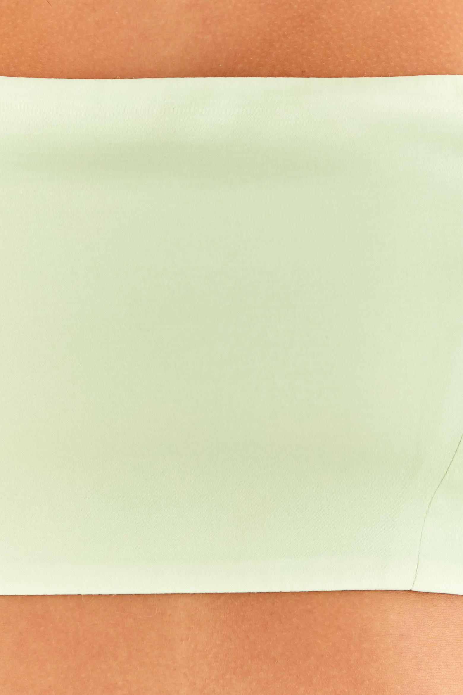 MINT SLEEVELESS CROP TOP