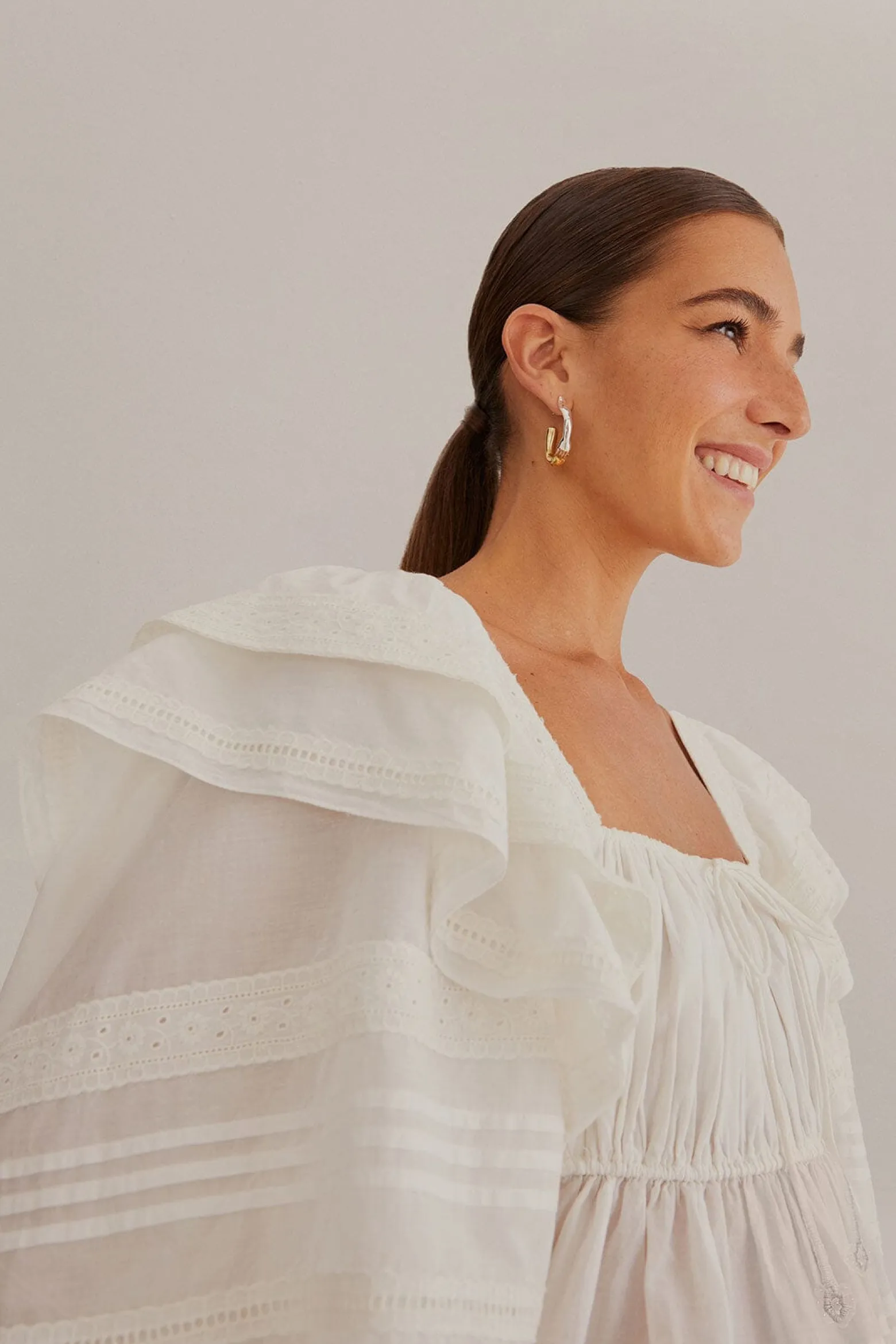 OFF-WHITE SQUARE NECKLINE BLOUSE