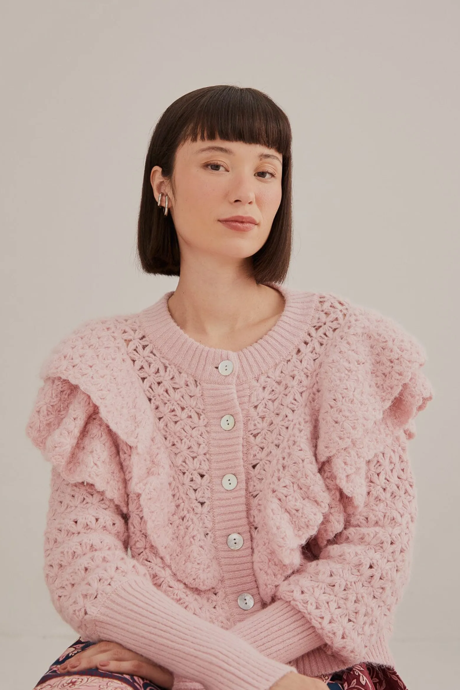 PINK FLOWER TEXTURE KNIT CARDIGAN